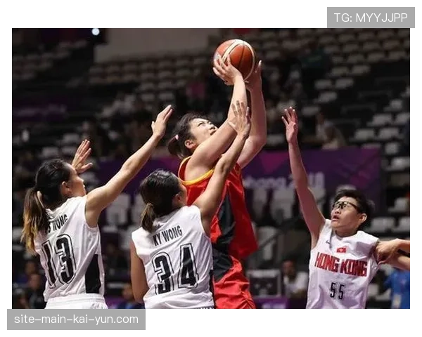 上海队防守效率跃居联盟次席 内线双塔构筑禁飞区 上海队防守效率跃居联盟次席 内线双塔构筑禁飞区